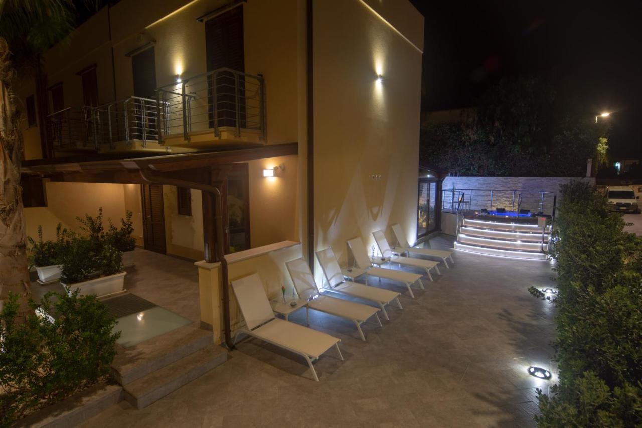 B&B Aloe Comfort Rooms San Vito Lo Capo Luaran gambar